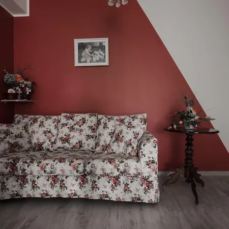 Roomsy Chopina Апартаменты *